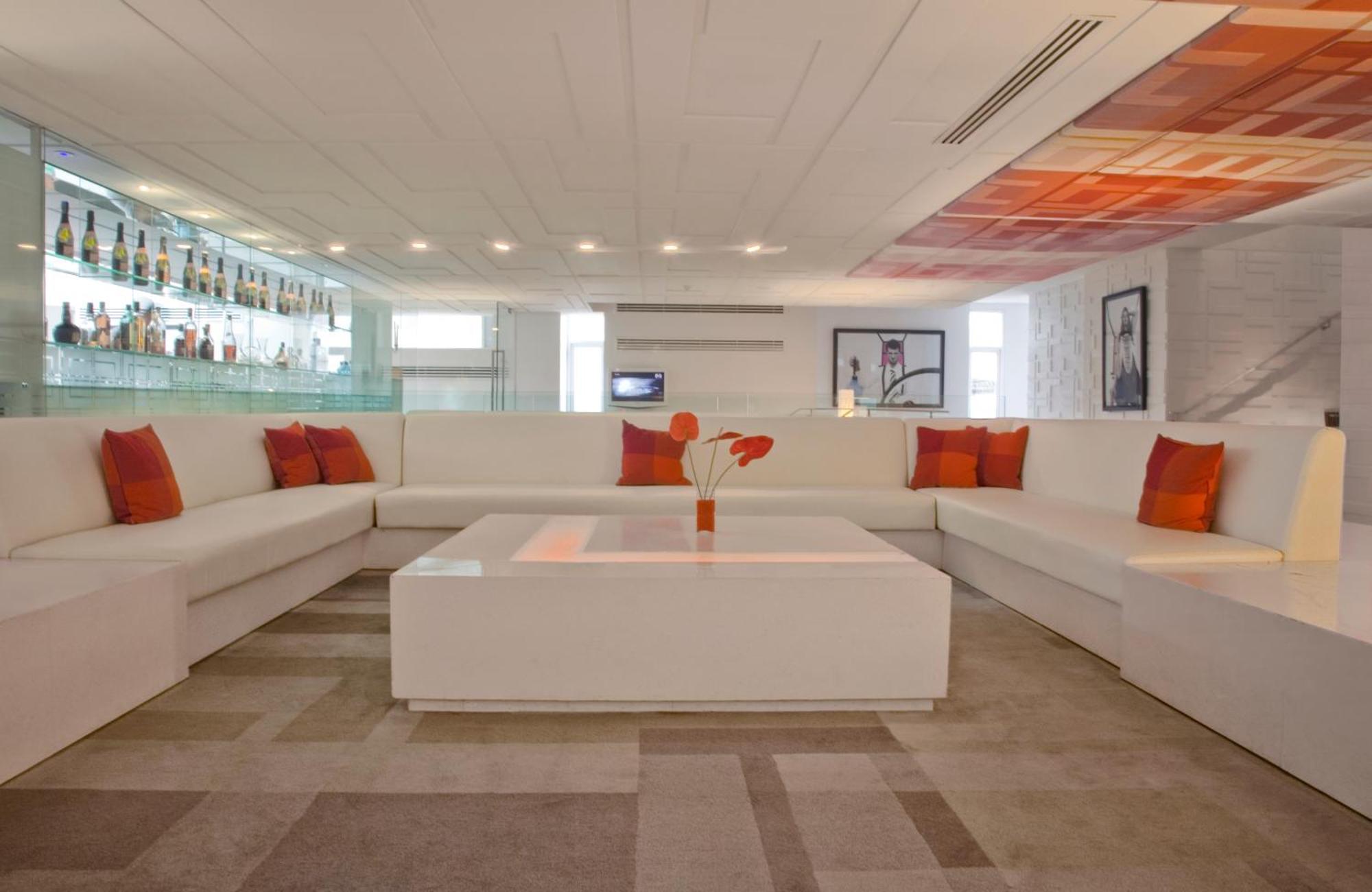 Le Fenix Sukhumvit 11 Bangkok Hotel Ngoại thất bức ảnh