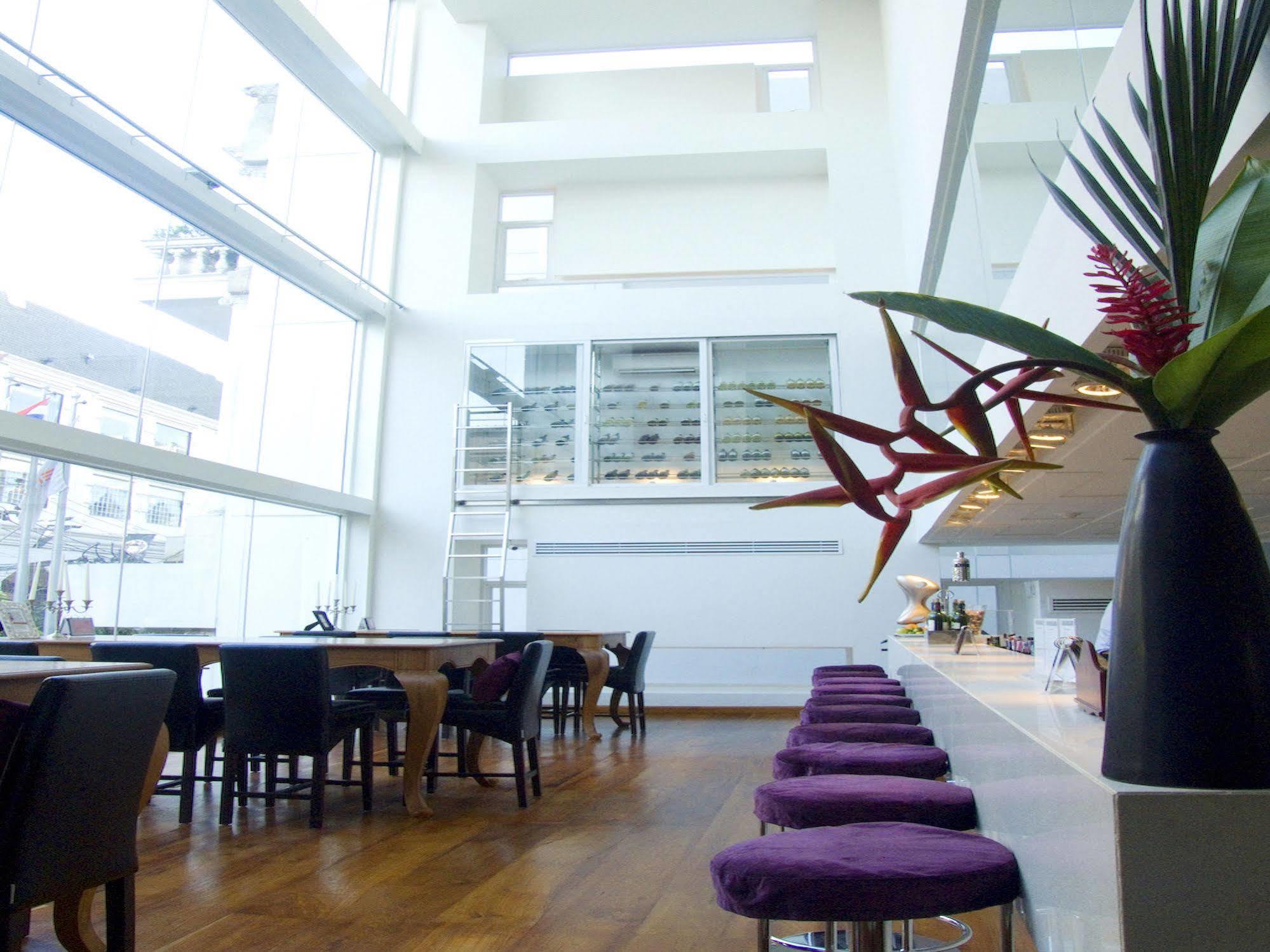 Le Fenix Sukhumvit 11 Bangkok Hotel Ngoại thất bức ảnh